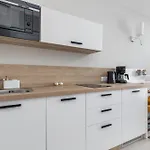 Sunny In Bel Mare By Renters *
