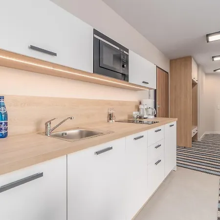 Sunny In Bel Mare By Renters Apartament *