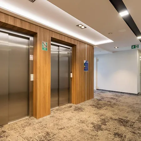 Sunny In Bel Mare By Renters דירה מידזיזדרויה