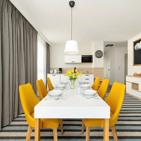 Sunny In Bel Mare By Renters דירה *