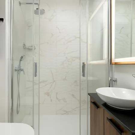 Sunny In Bel Mare By Renters *