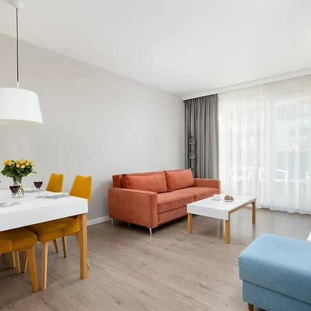 Sunny In Bel Mare By Renters Apartament